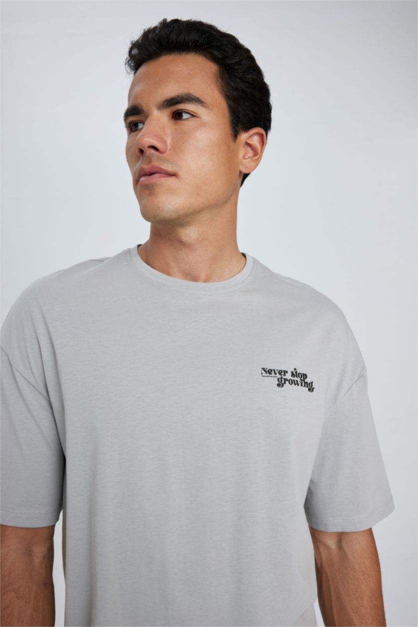 MAN Light Grey Comfort Fit Crew Neck Printed Short Sleeve T-Shirt