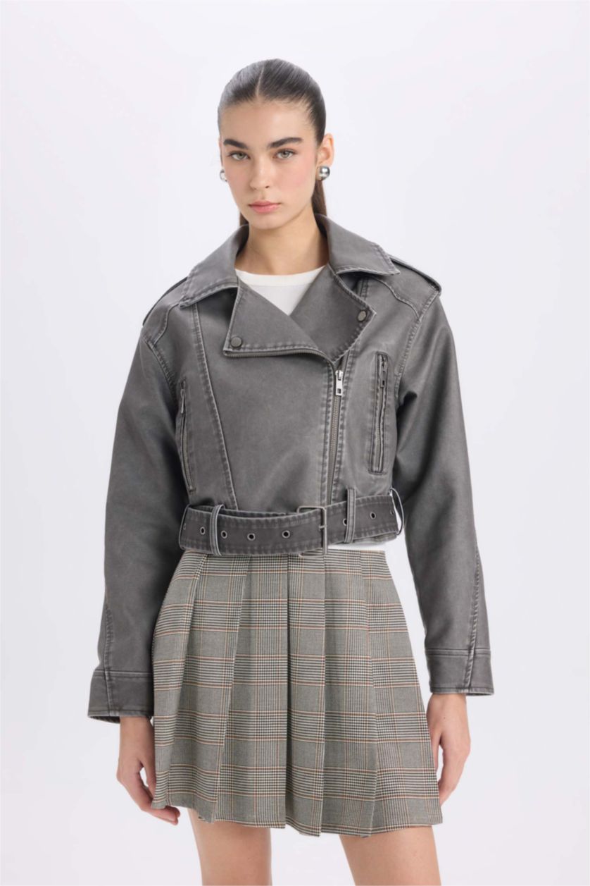 Kadın Gri Relax Fit Suni Deri Ceket Mont Kruvaze Yaka Kemerli Fermuarlı