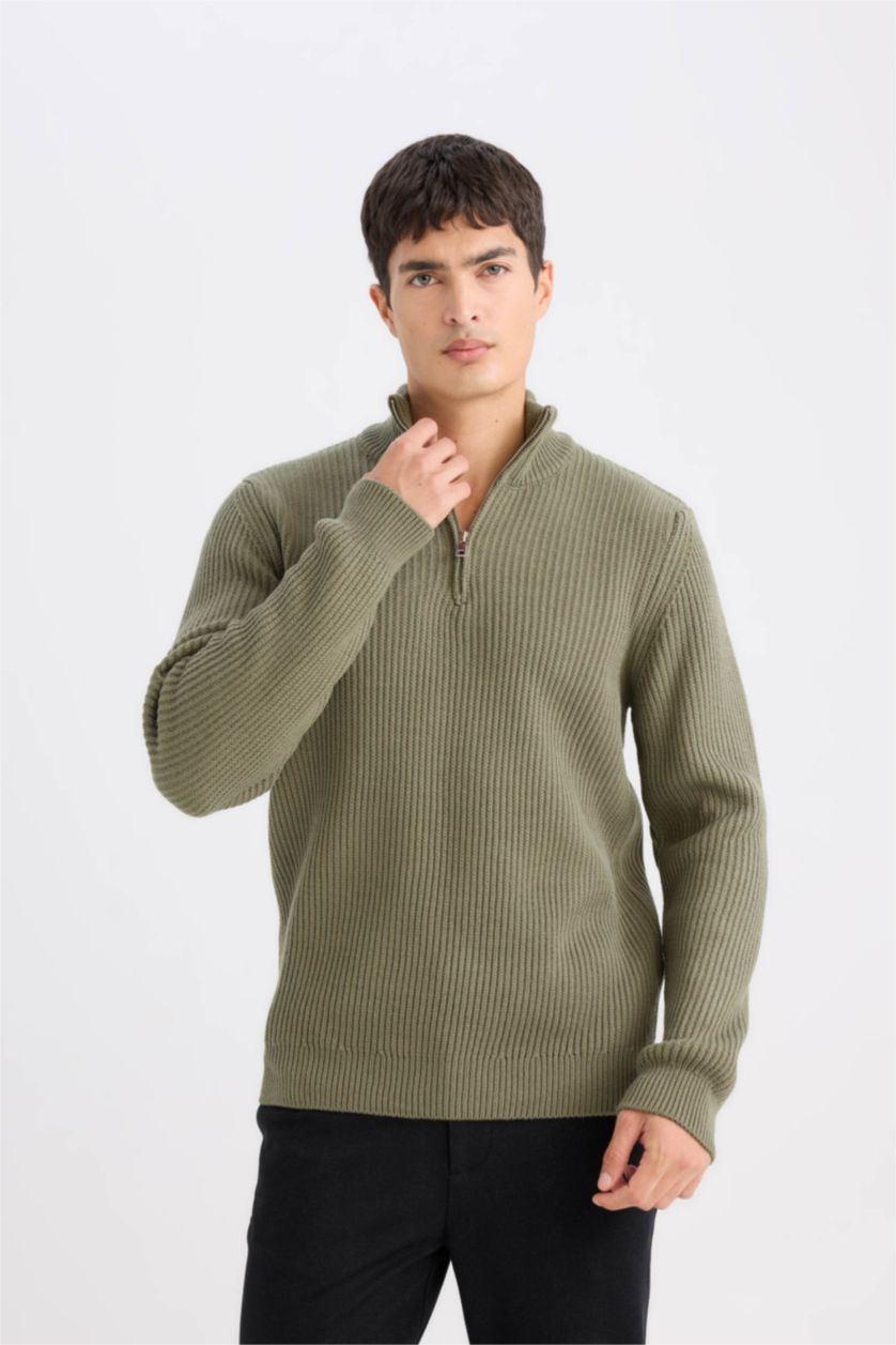 Erkek Koyu Haki Standart Fıt Triko Kazak