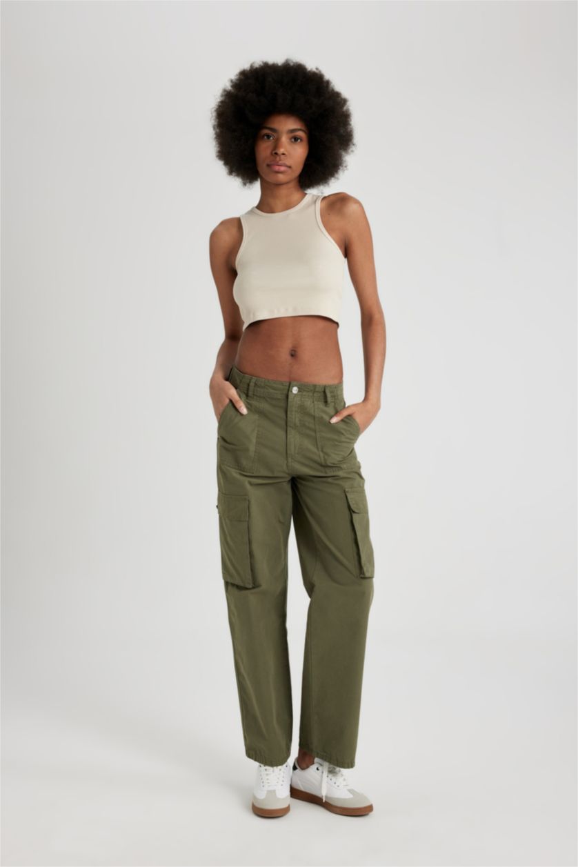 Woman Khaki Straight Fit High Waist Standard Gabardine Cargo Pants