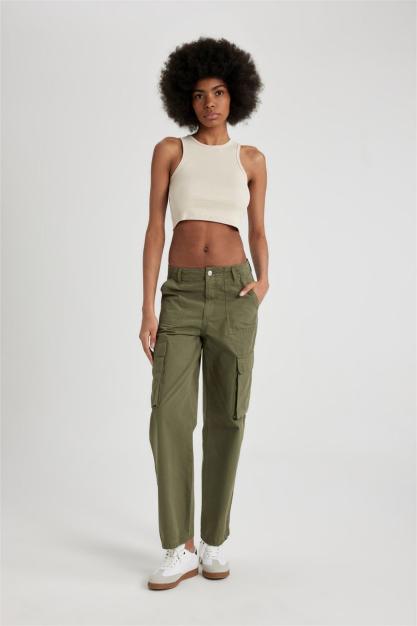 Woman Khaki Straight Fit High Waist Standard Gabardine Cargo Pants