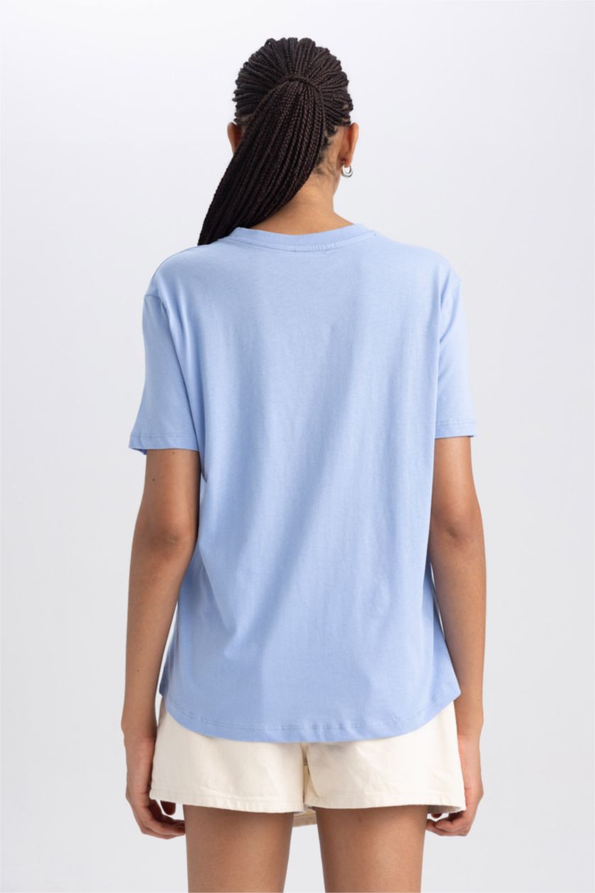 Kadın Açık Mavi Regular Fıt Kısa Kollu Tişört