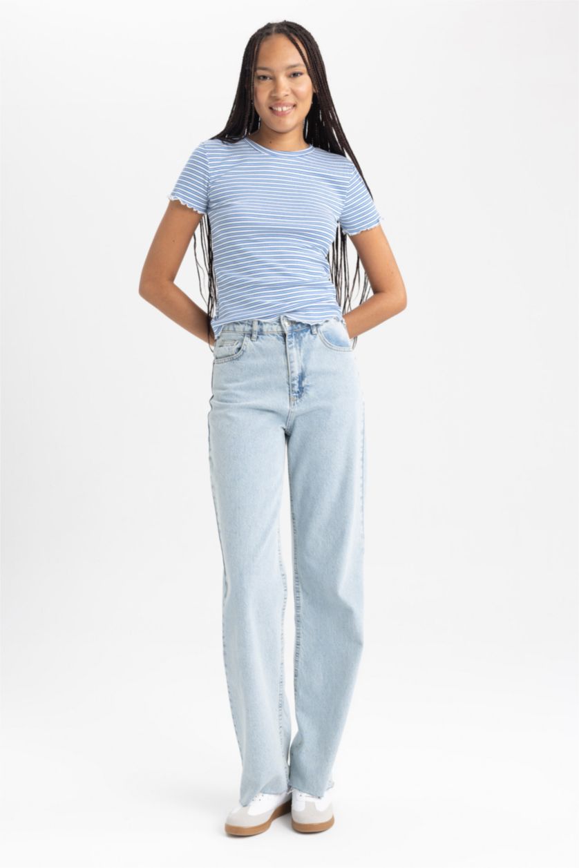 Woman Royal Slim Fit Crew Neck Short Sleeve T-Shirt