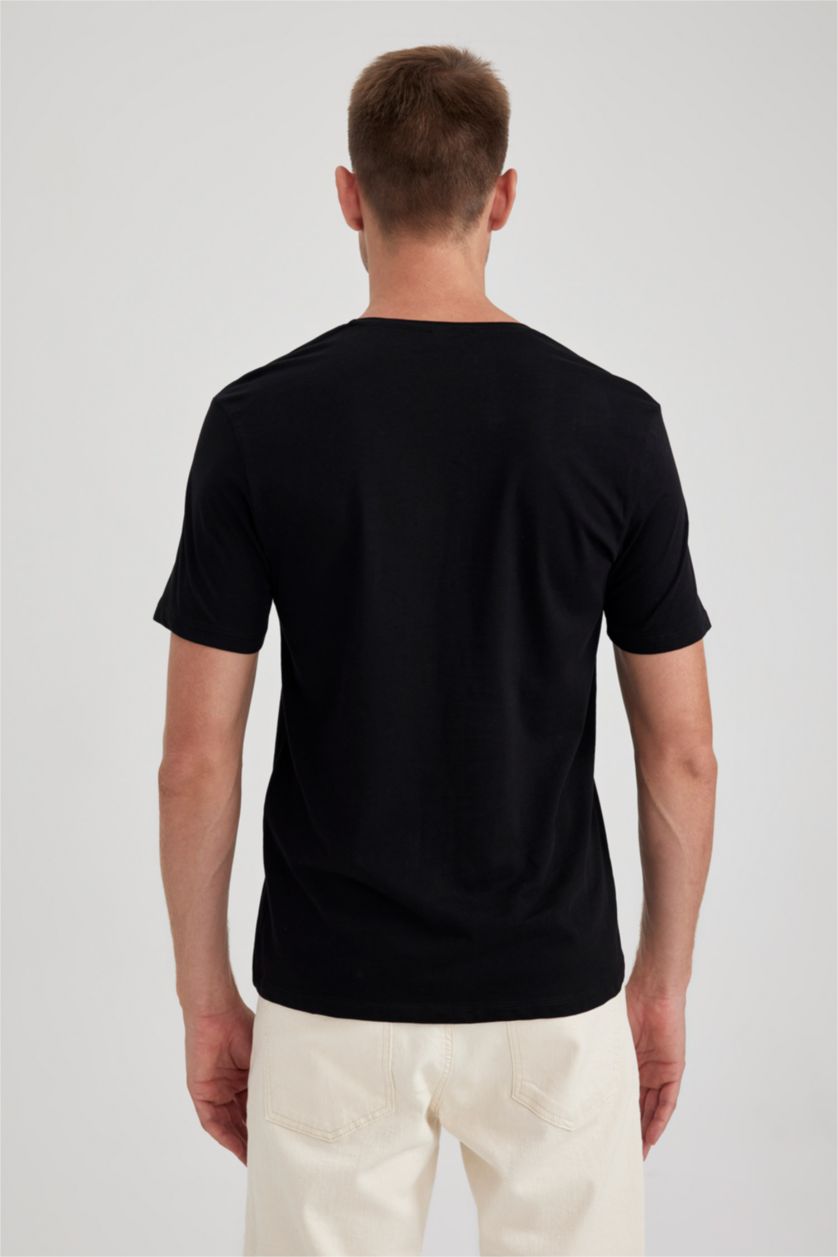 Erkek Siyah %100 Pamuk Slim Fit Dar Kesim V Yaka Kısa Kollu Tişört