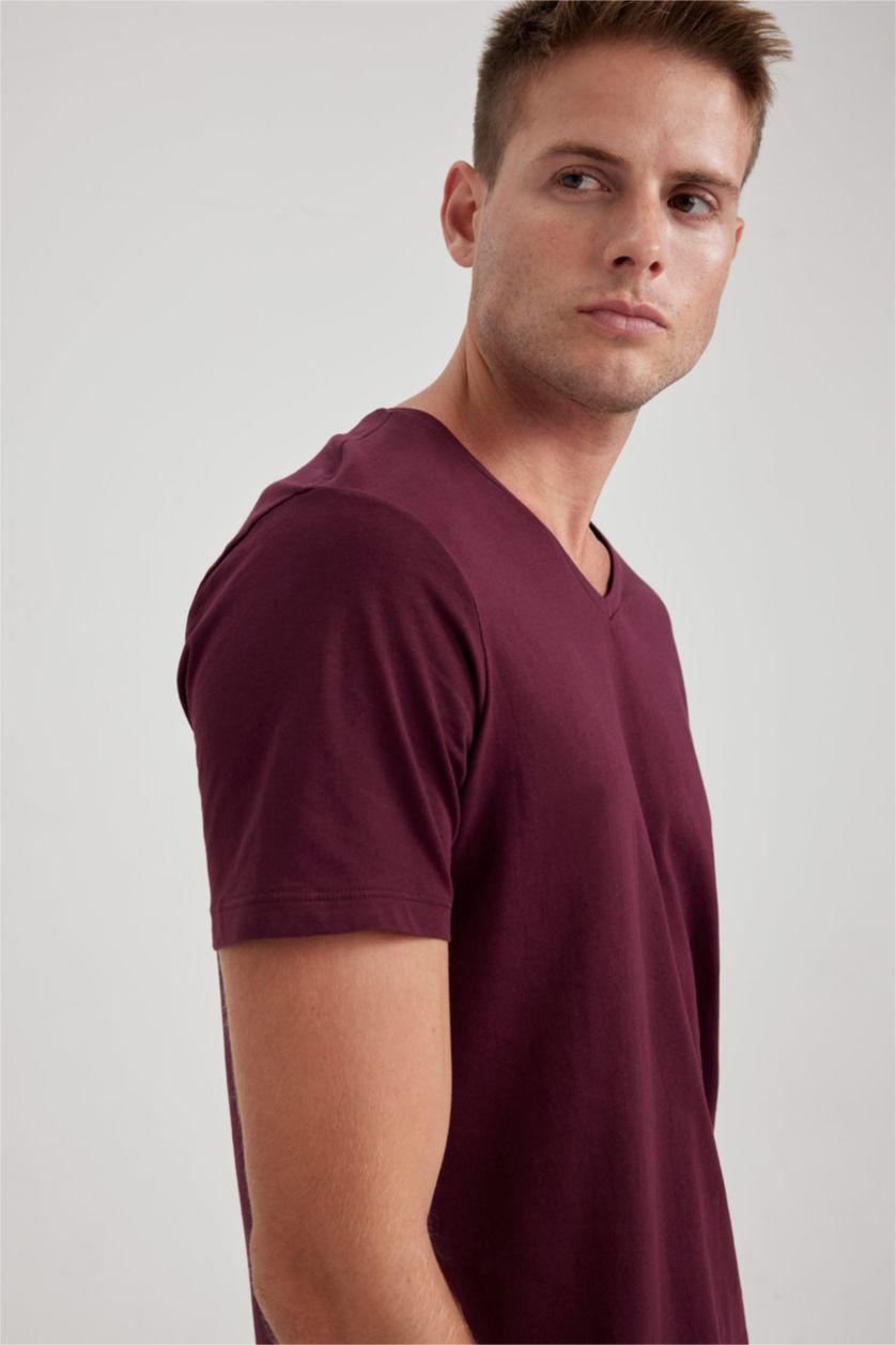 Erkek Bordo %100 Pamuk Slim Fit Dar Kesim V Yaka Kısa Kollu Tişört