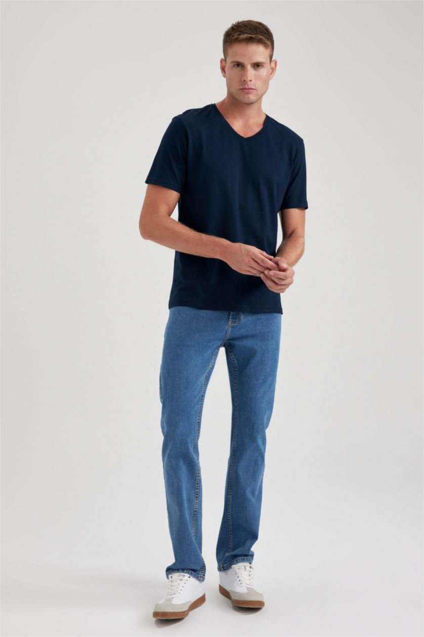 Erkek Lacivert %100 Pamuk Slim Fit Dar Kesim V Yaka Kısa Kollu Tişört
