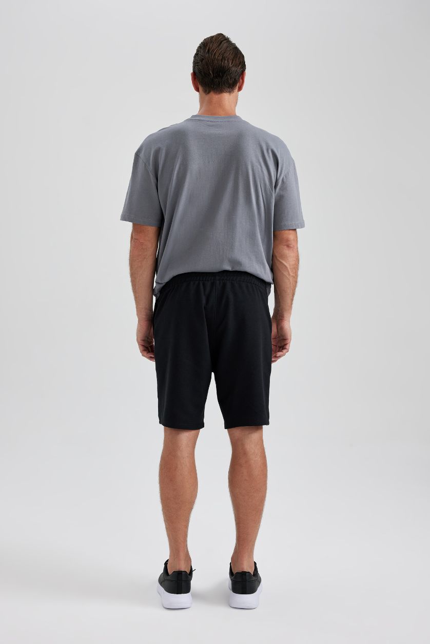 Erkek Siyah Regular Fıt Şort