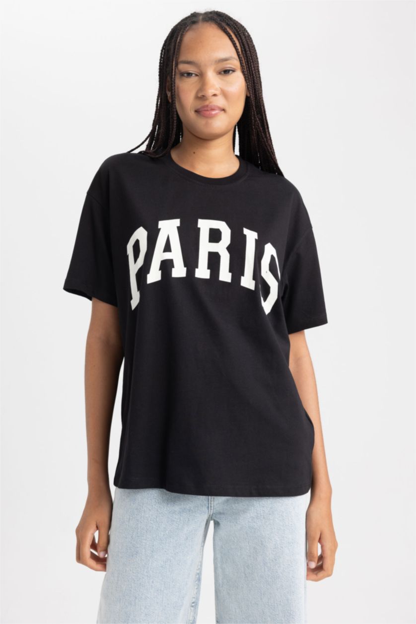 Kadın Siyah Oversıze Bisiklet Yaka Kısa Kollu Tişört