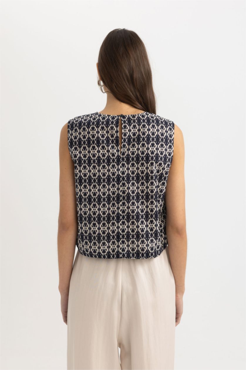 نساء كحلي بلوزة كروب بدون كم بياقة مدورة