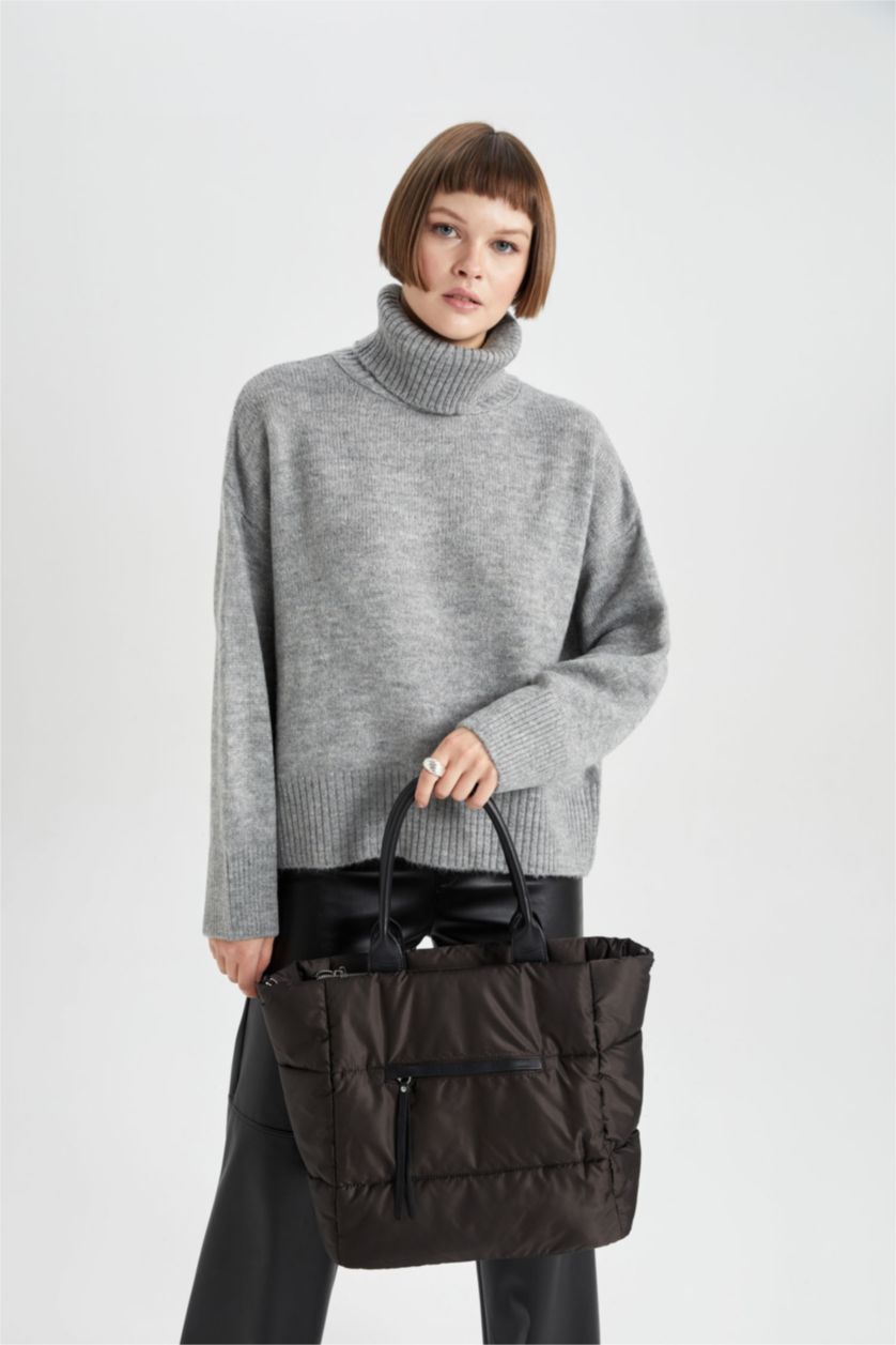 WOMAN Black Women Shoulder Bag