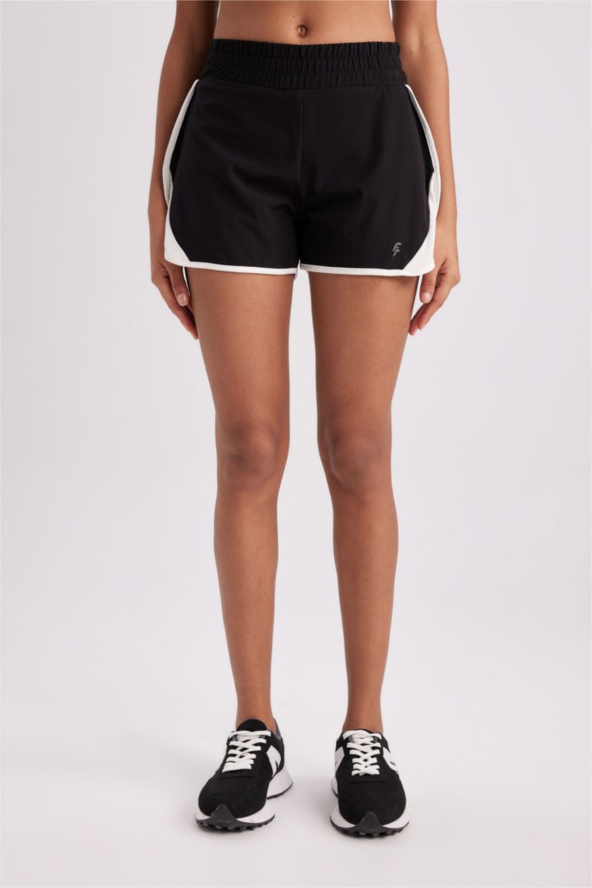 حريمي أسود شورت رياضي
