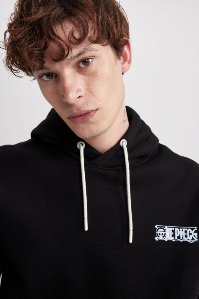 رجال أسود سويت شيرت مطبوع اوفر سايز بغطاء للرأس من ون بيس    