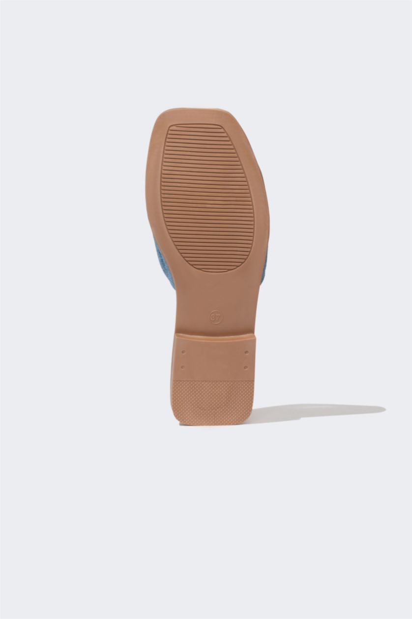 WOMAN NAVY Women Flat Sole Single Band Slippers