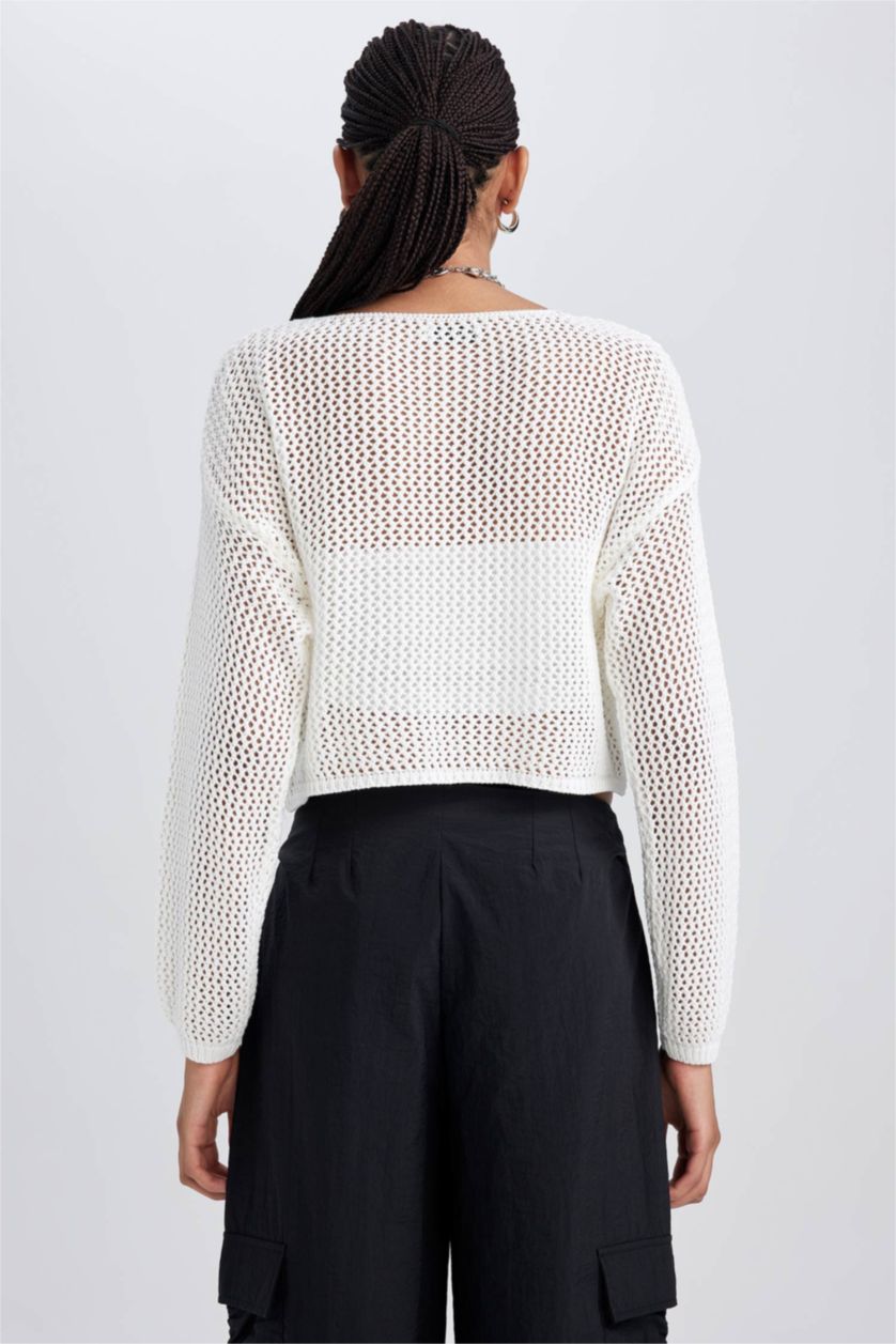 Женская Бежевый Свитер стандартного кроя