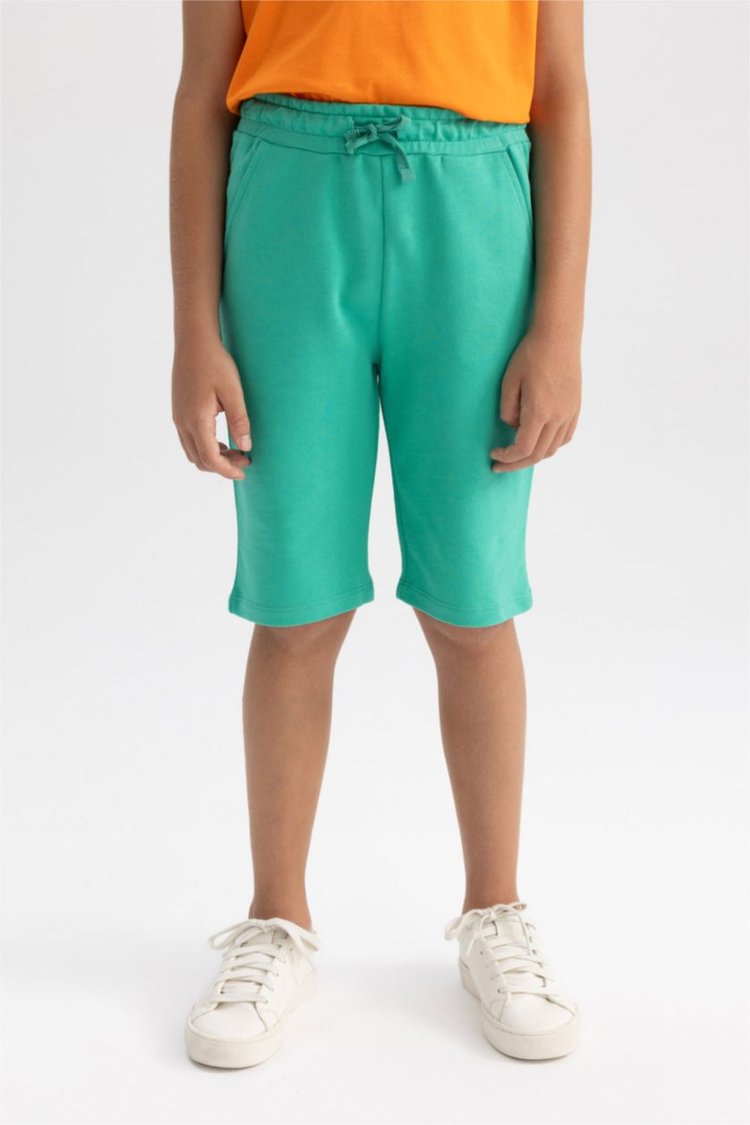 Erkek Çocuk - Genç Erkek Yeşil Beli Lastikli Basic Düz Bermuda Şort Erkek Çocuk