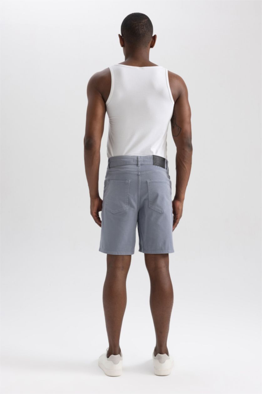 Man Light Grey Loose Fit Gabardine