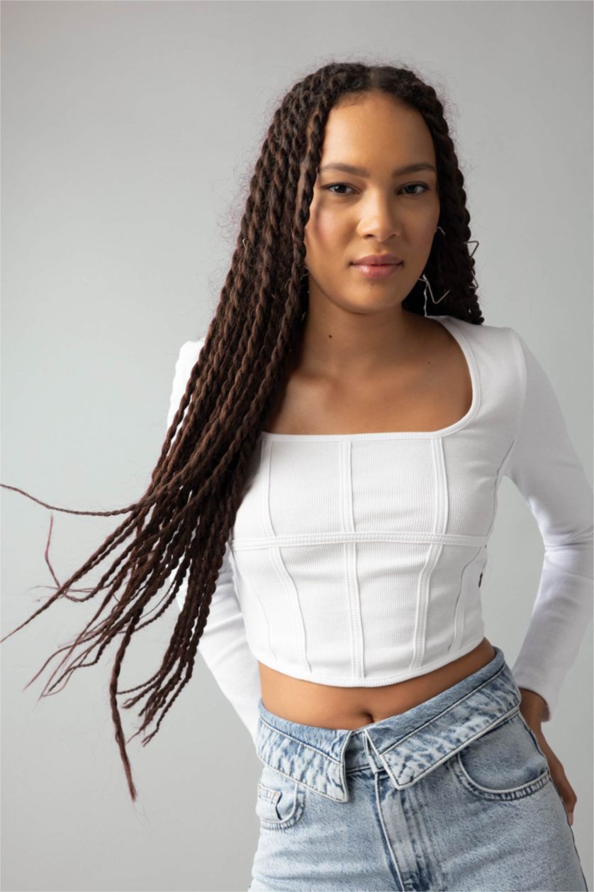 Kadın Beyaz Fıtted Yuvarlak Yaka Fitilli Kaşkorse Uzun Kollu Tişört