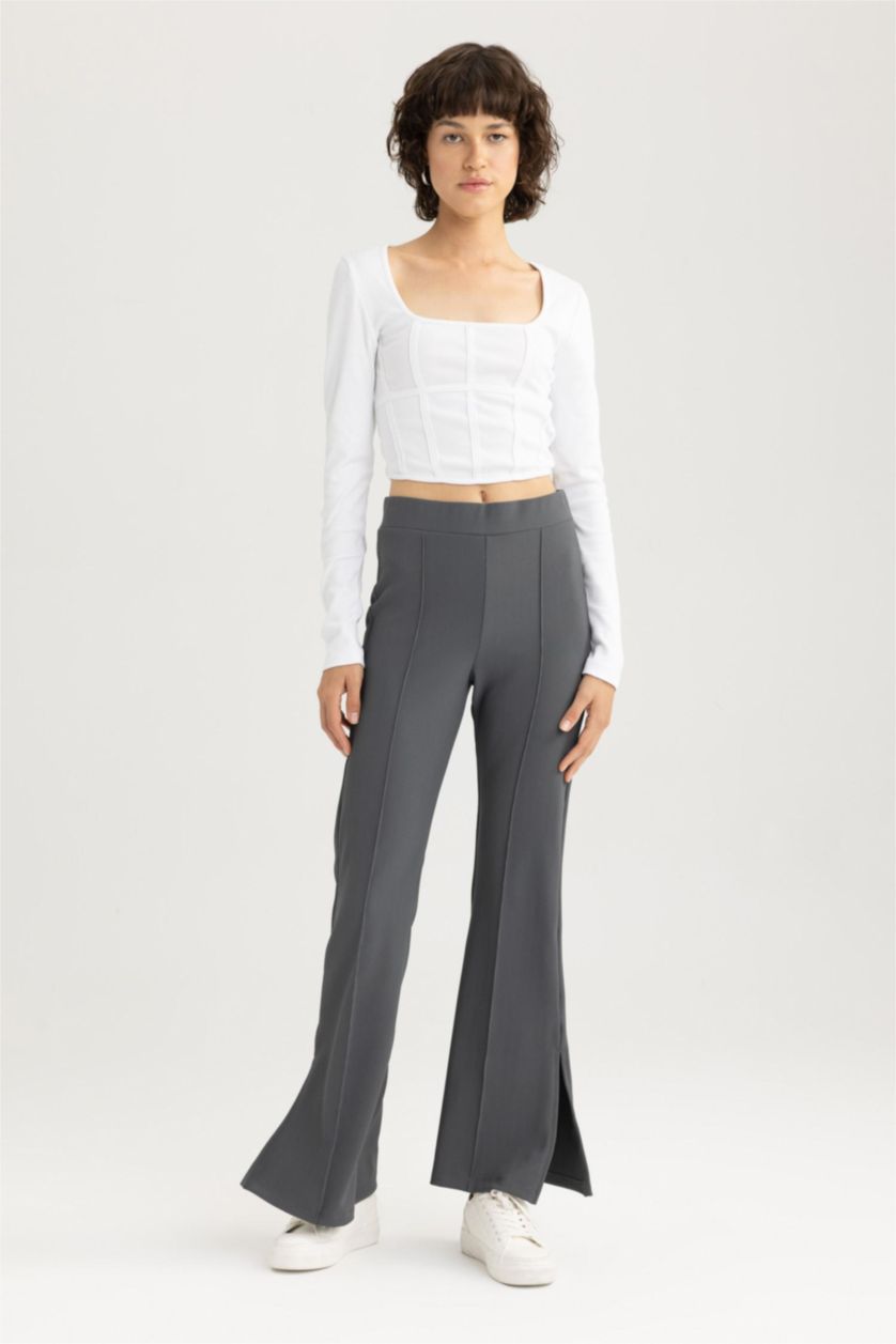 Kadın Beyaz Fıtted Yuvarlak Yaka Fitilli Kaşkorse Uzun Kollu Tişört