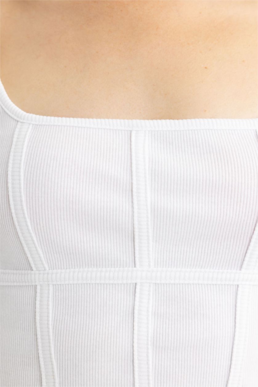 Kadın Beyaz Fıtted Yuvarlak Yaka Fitilli Kaşkorse Uzun Kollu Tişört