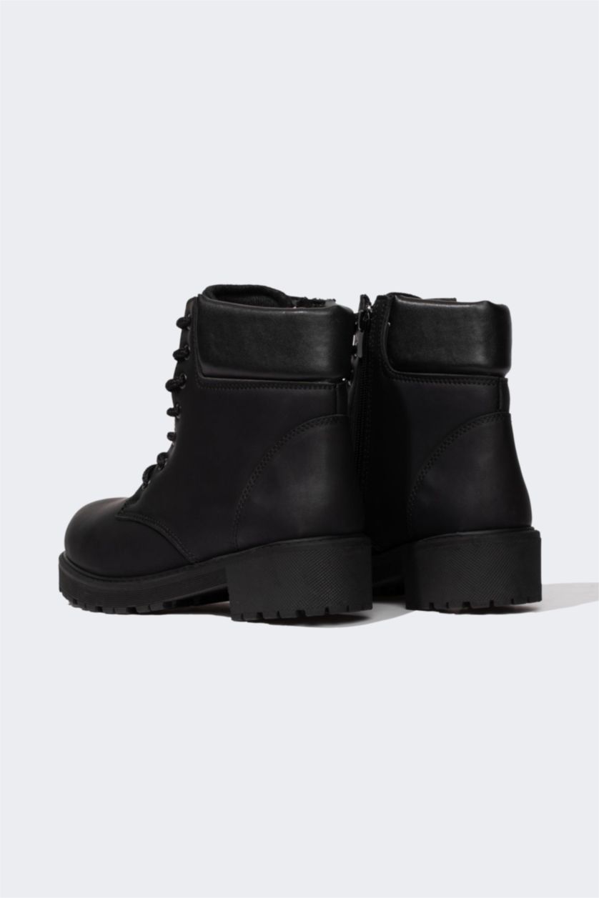 WOMAN Black Women Lace-Up and Zippered Thick Sole Winter Faux Leather Boots