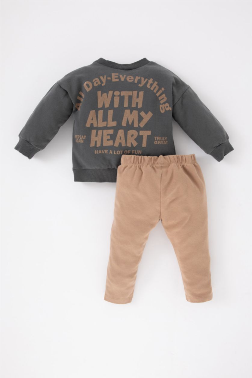 BABY BOY Beige طقم قماش رقيق قصة عادية