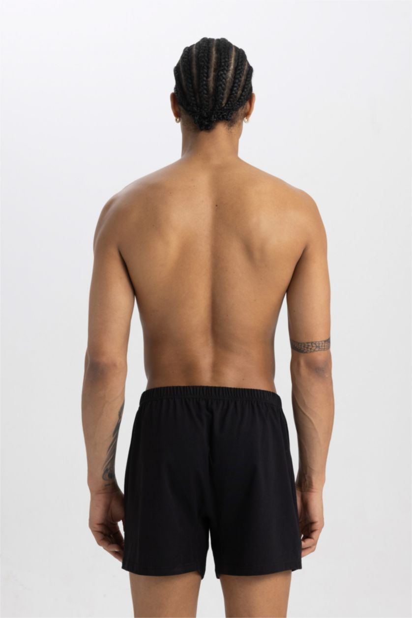 MAN Black Relax Fit