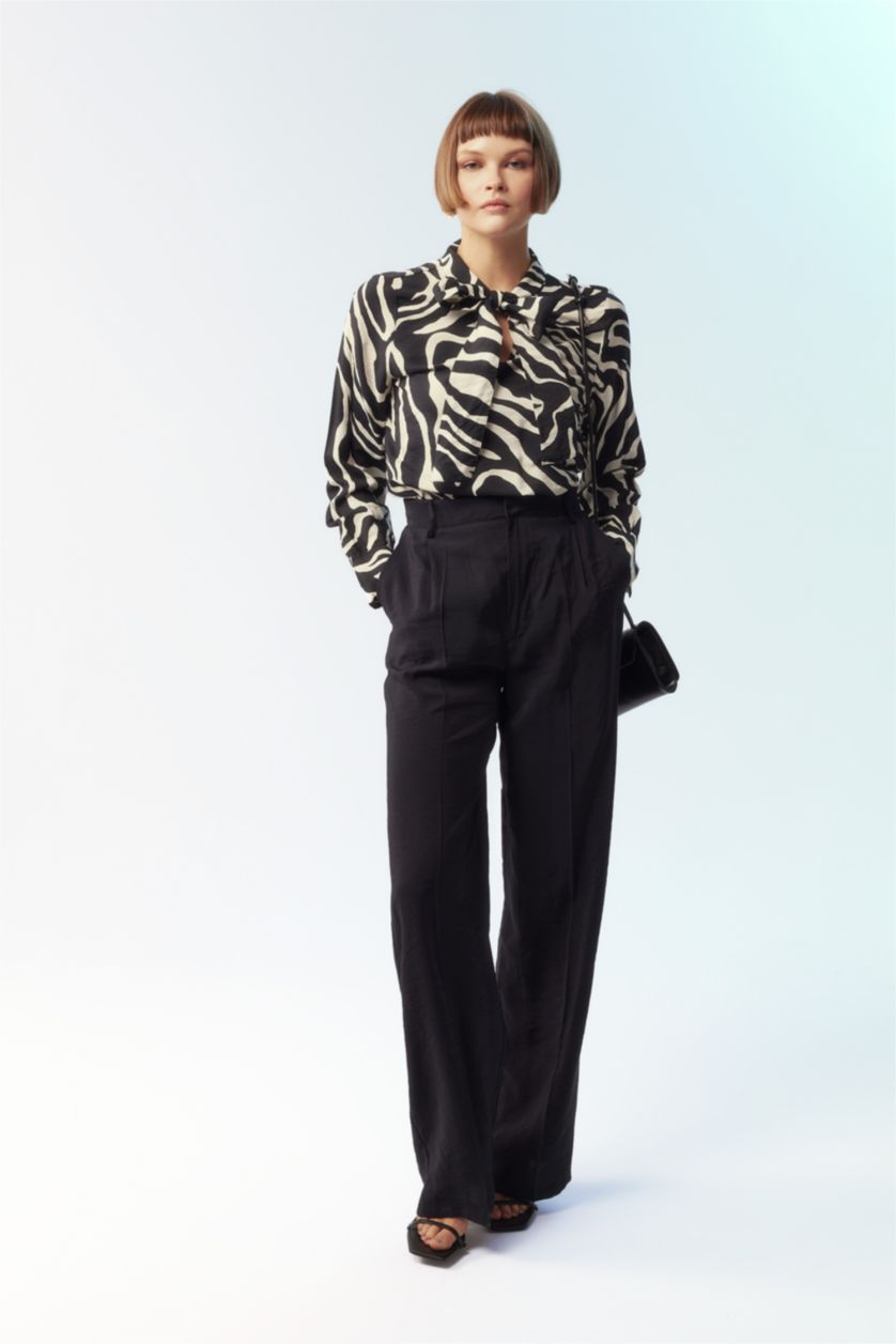 حريمي أسود Regular Fit