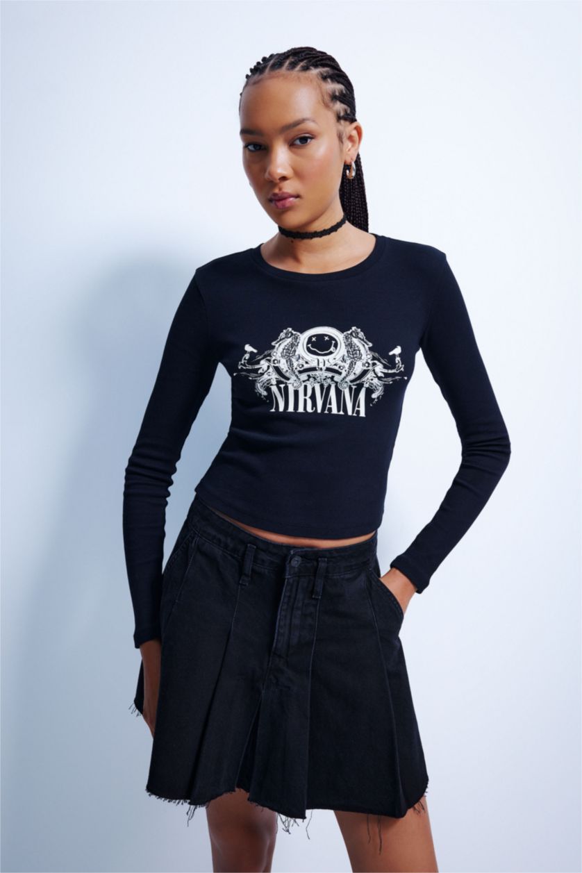 WOMAN Black Nirvana Fitted Crew Neck Printed Long Sleeve T-Shirt