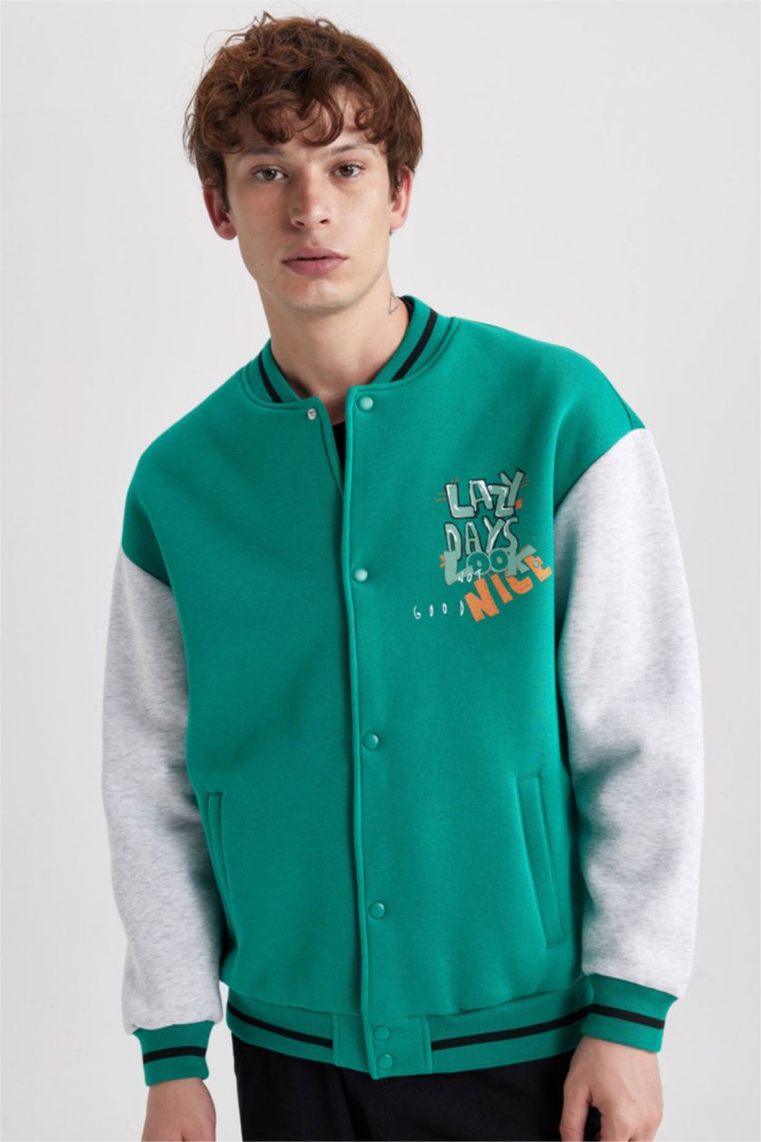 Erkek Yeşil Oversize Geniş Kalıp Kolej Yaka Baskılı Çıtçıt Kapamalı Çift Cepli Mevsimlik İçi Yumuşak Tüylü Bomber Hırka