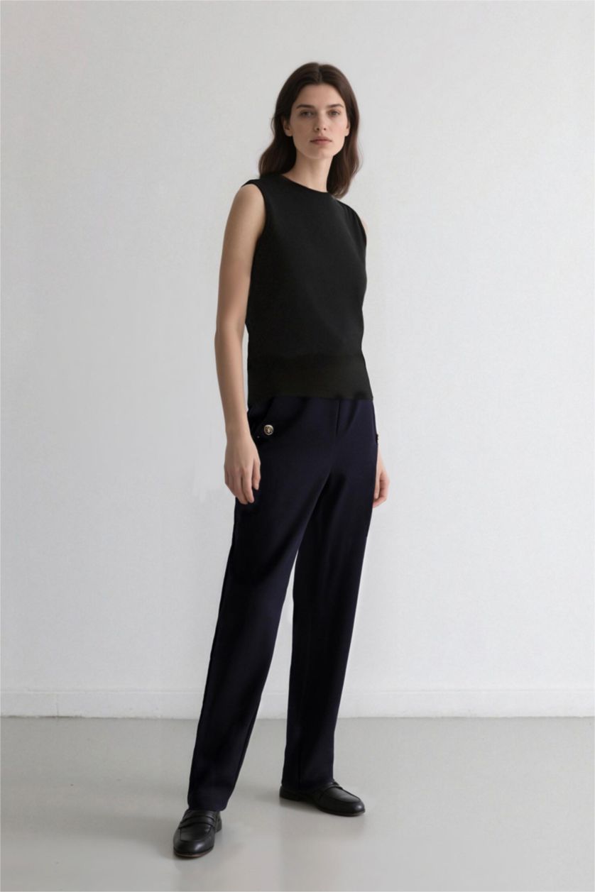 WOMAN NAVY Carrot Fit Basic High Waist Straight Leg Trousers