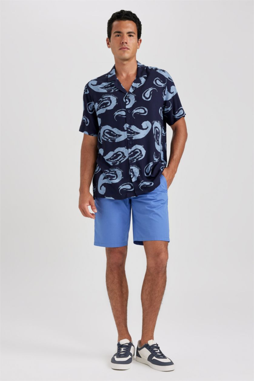 Erkek Lacivert Relax Fit Apaş Yaka Desenli Viskon Kısa Kollu Gömlek