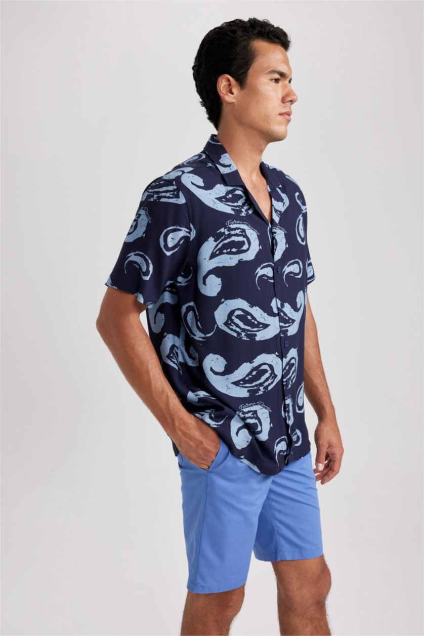 Erkek Lacivert Relax Fit Apaş Yaka Desenli Viskon Kısa Kollu Gömlek