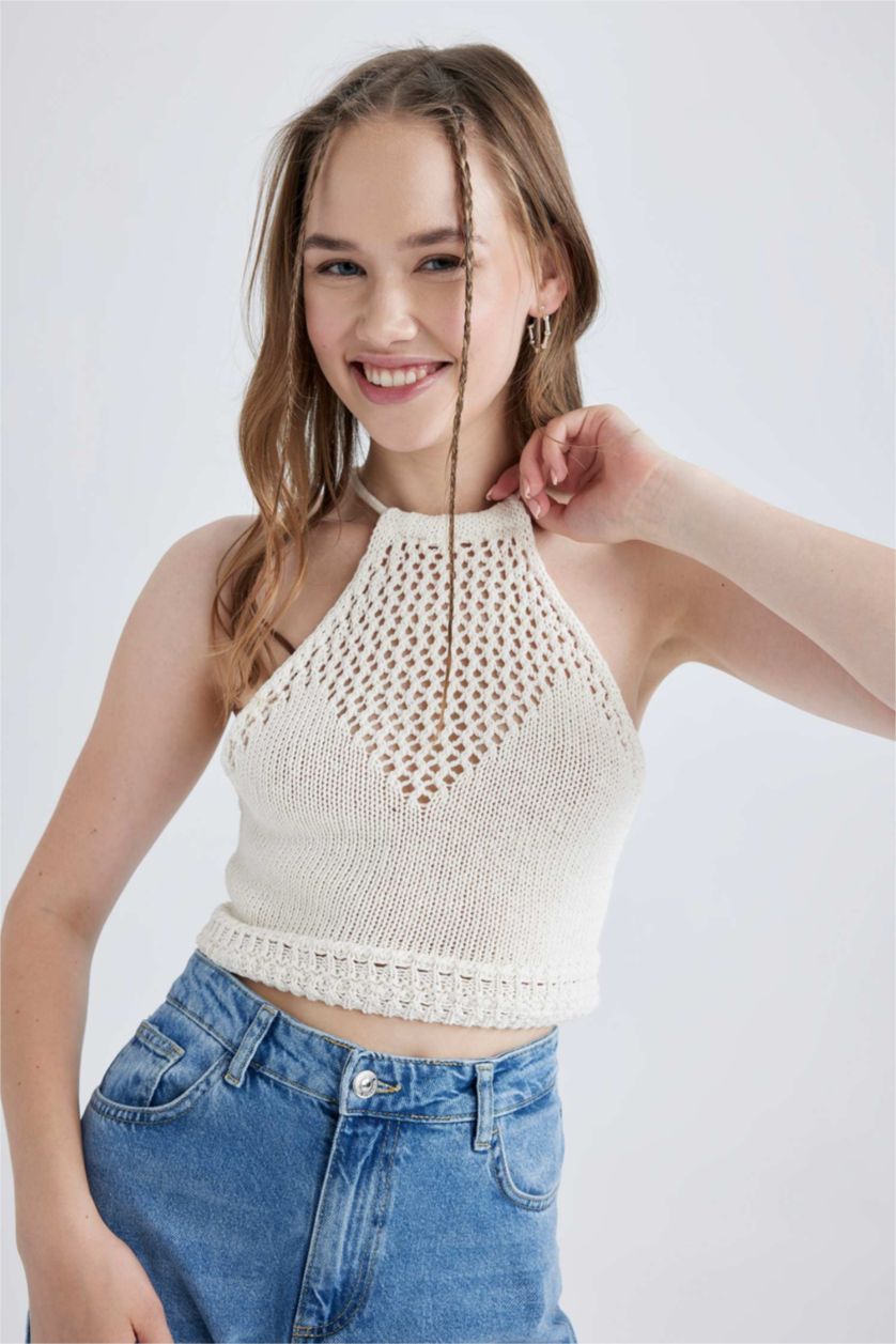 Woman Ecru Regular Fit Knitwear Halter Collar Sleeveless Tank Top