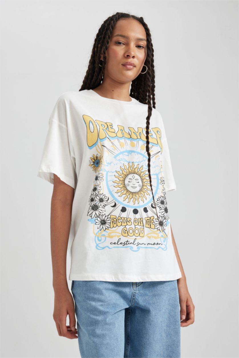 Kadın Kırık Beyaz Oversize Geniş Kalıp Bisiklet Yaka Baskılı Kısa Kollu %100 Pamuk Tişört