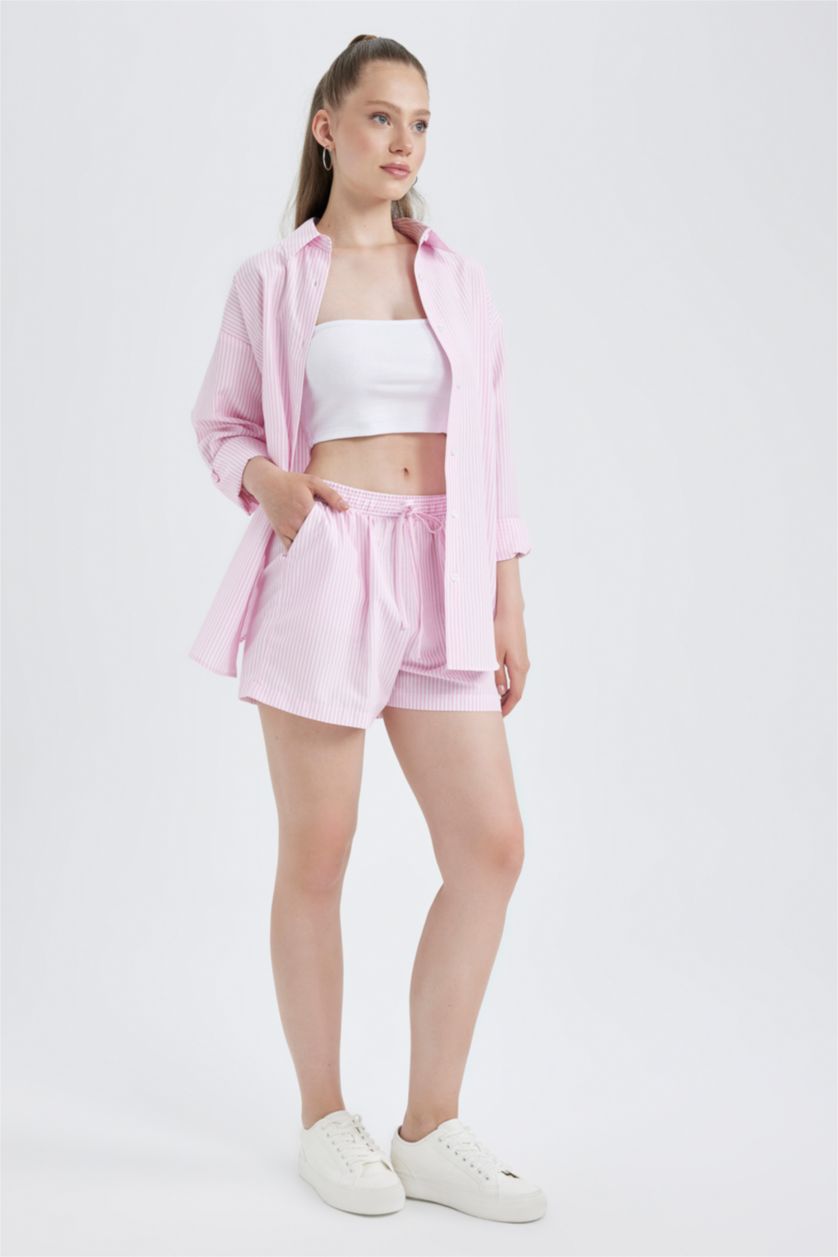 FEMME Rose Clair Short coupe régulière
