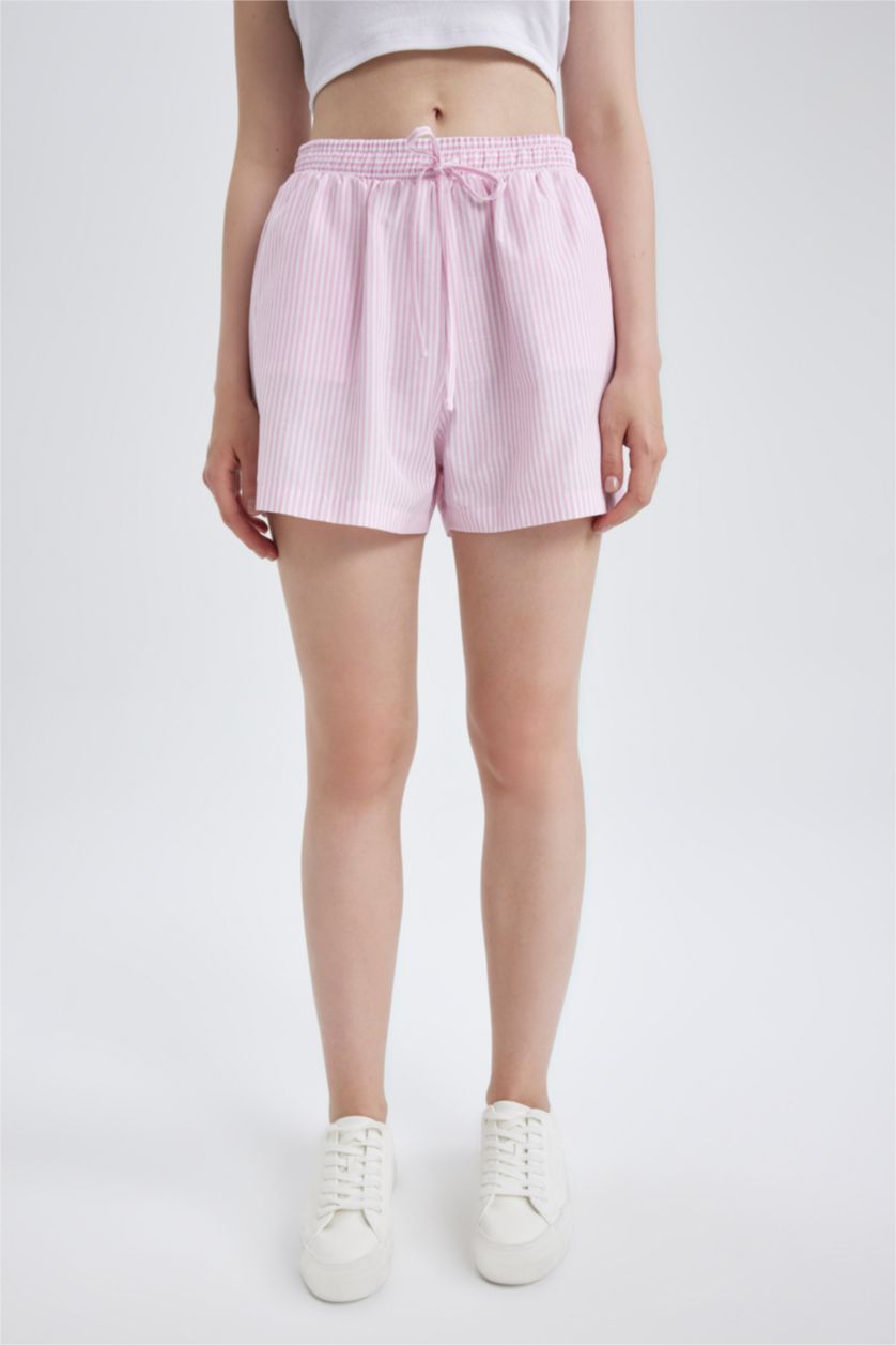 FEMME Rose Clair Short coupe régulière