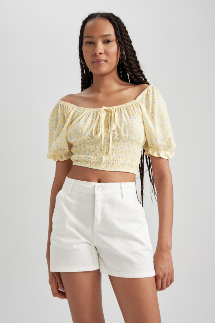 Kadın Sarı Fitted Crop Desenli Kısa Kollu Bluz