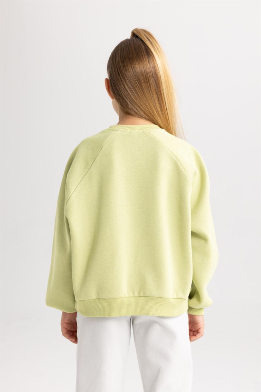GIRLS & TEENS Light Green Girl Oversize Fit Thick Sweatshirt