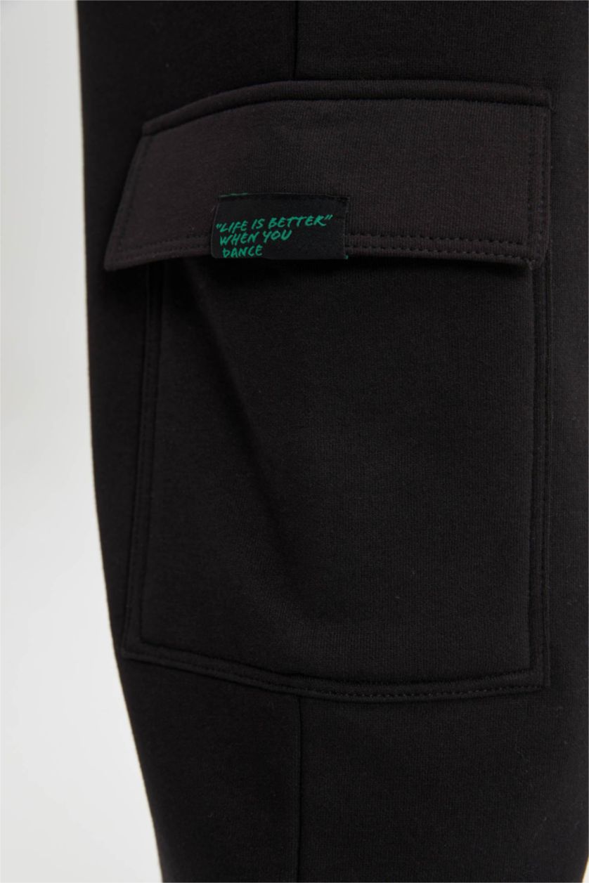 MAN Black Regular Fit Wide Leg With Cargo Pocket Trousers