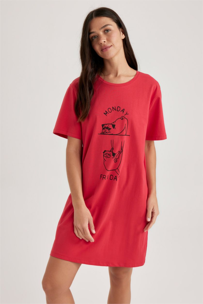 Kadın Kırmızı Elbise