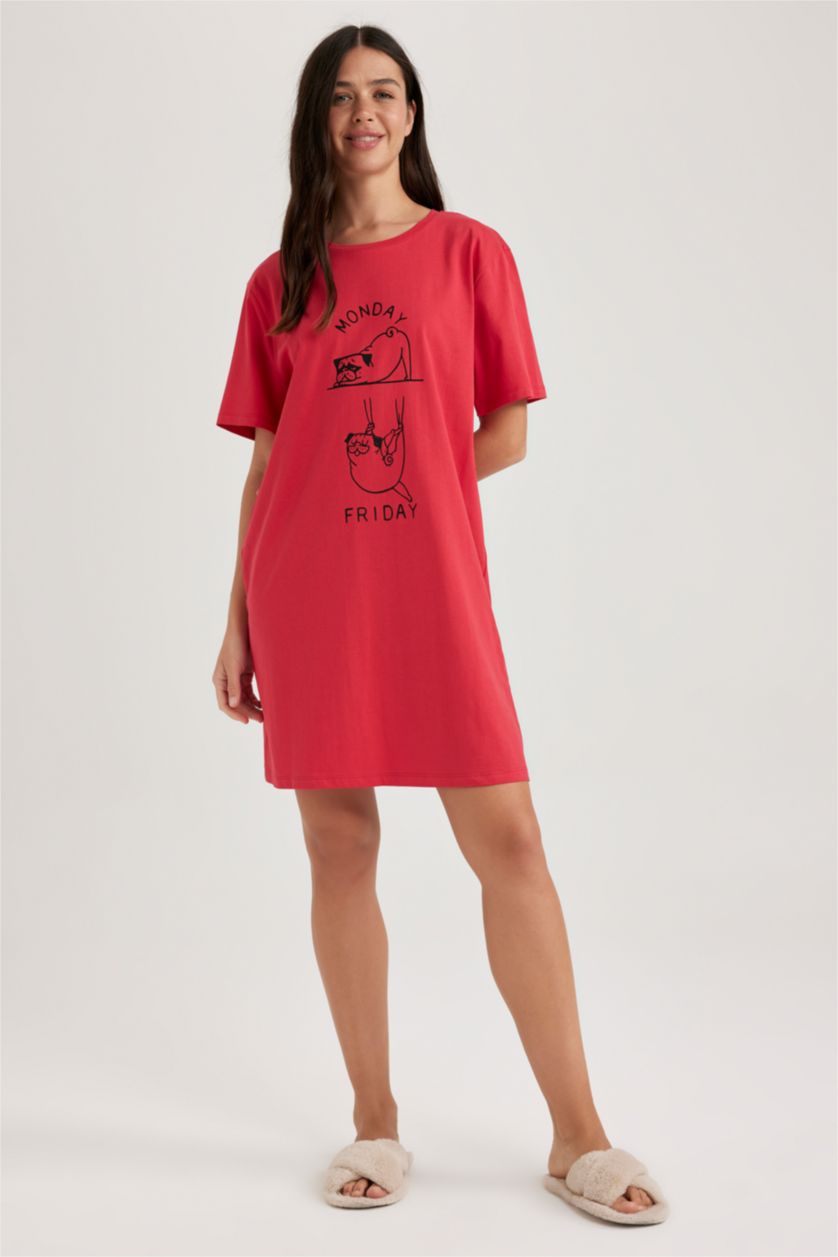 Kadın Kırmızı Elbise