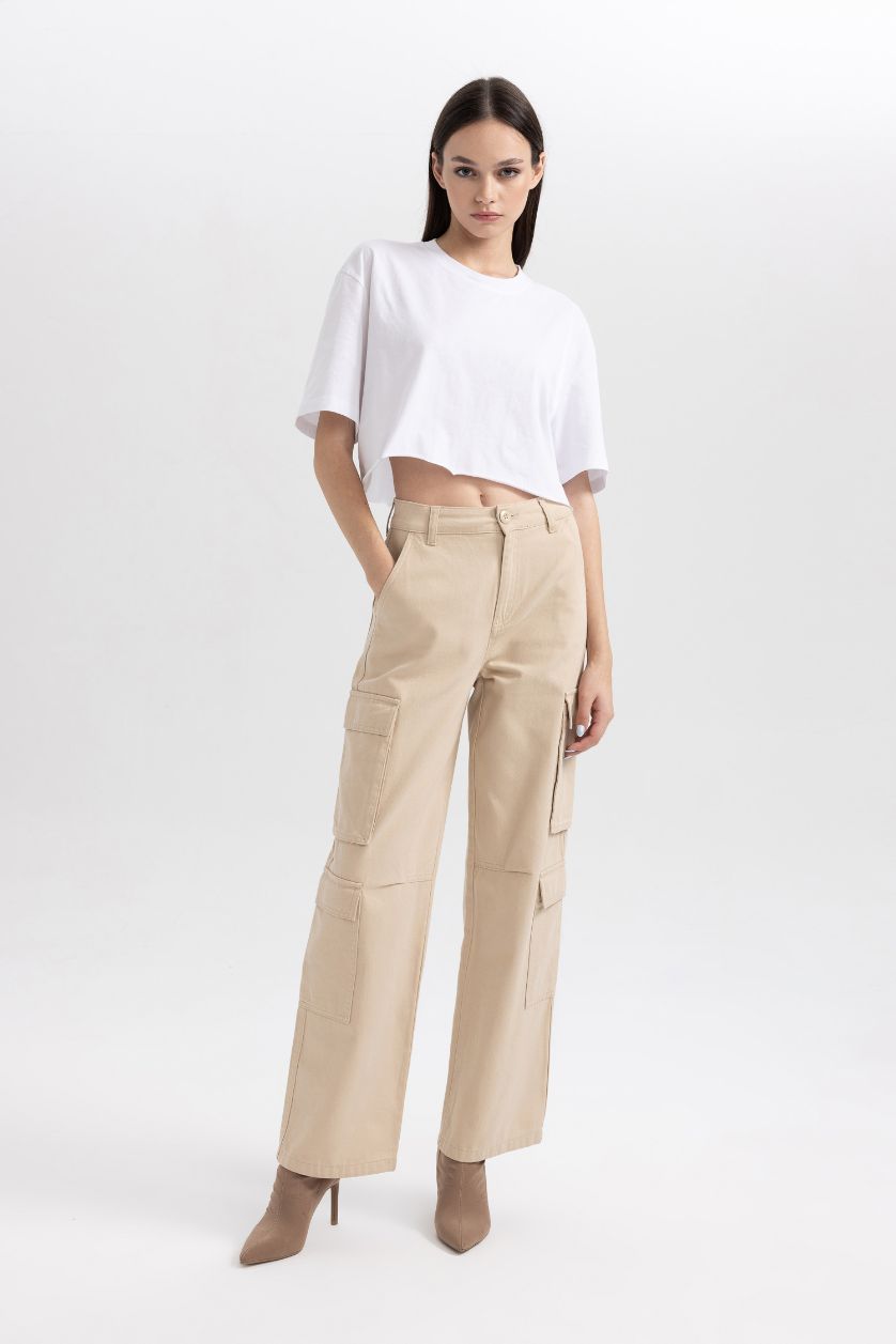 Woman Beige Straight Fit Cargo Gabardine Trousers