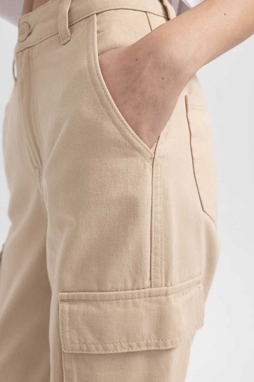 Woman Beige Straight Fit Cargo Gabardine Trousers