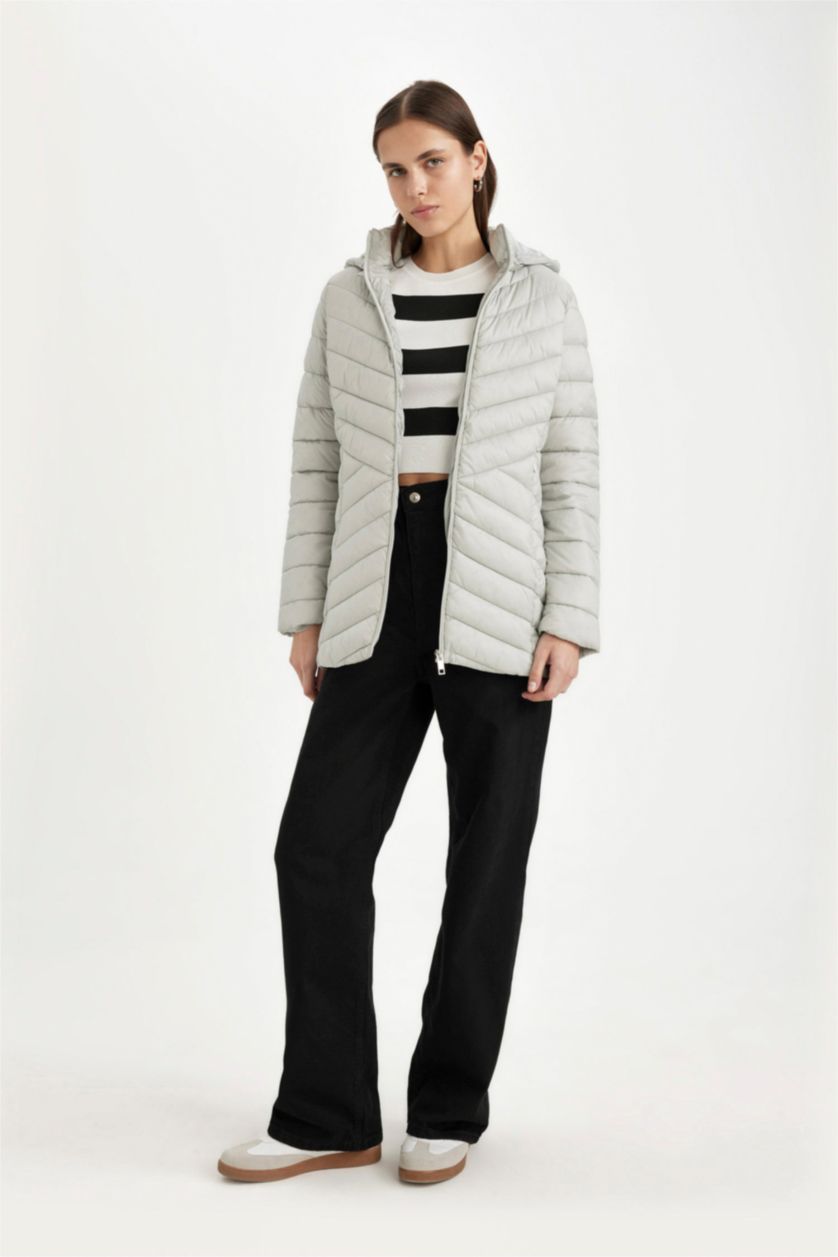 Woman Grey Waterproof Puffer Jacket