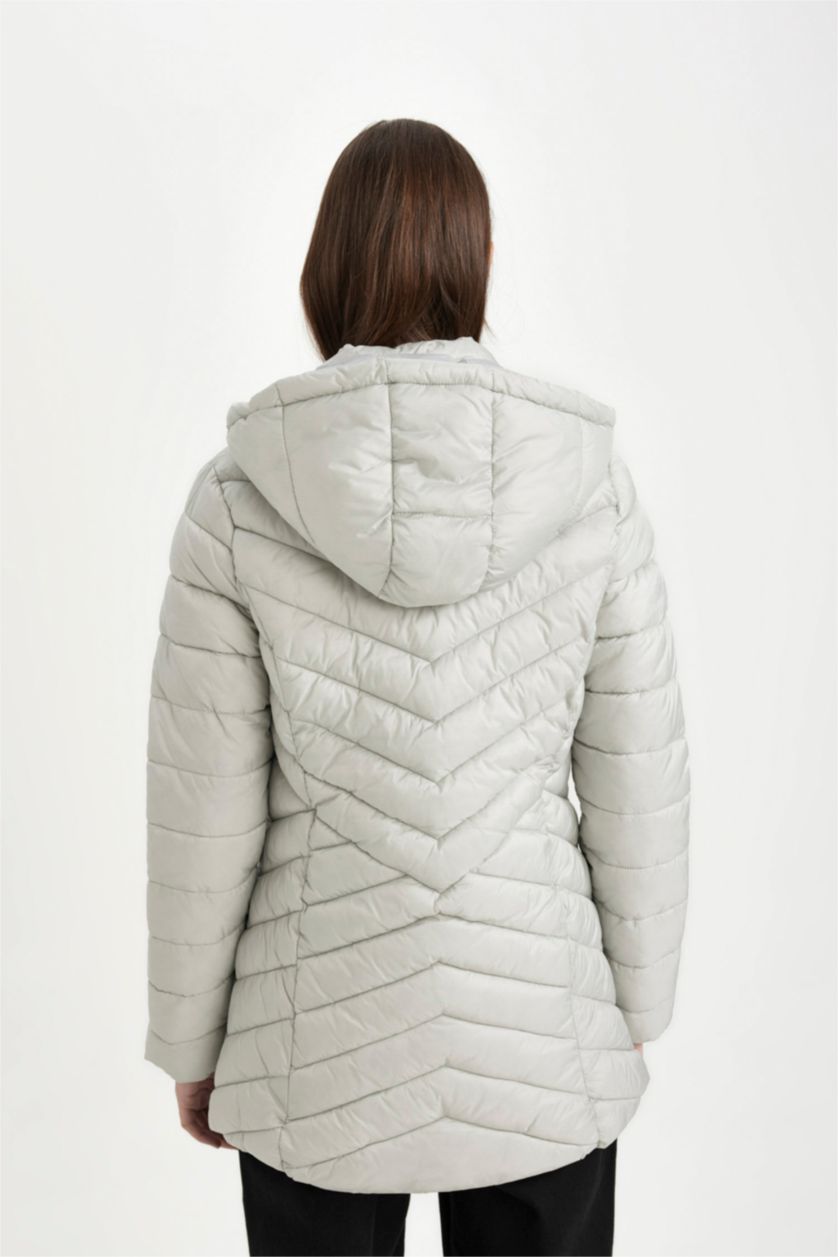 Woman Grey Waterproof Puffer Jacket