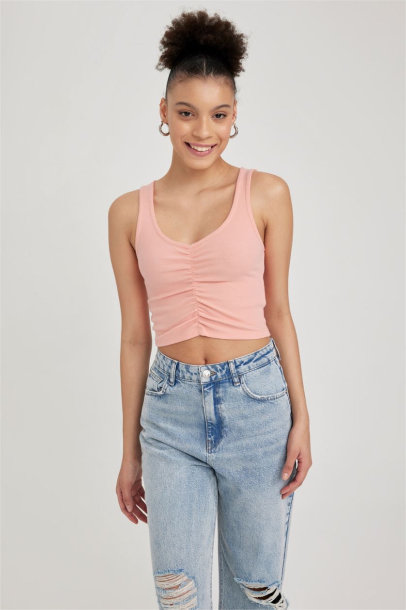 Woman Pink Slim Fit Camisole Tank Top