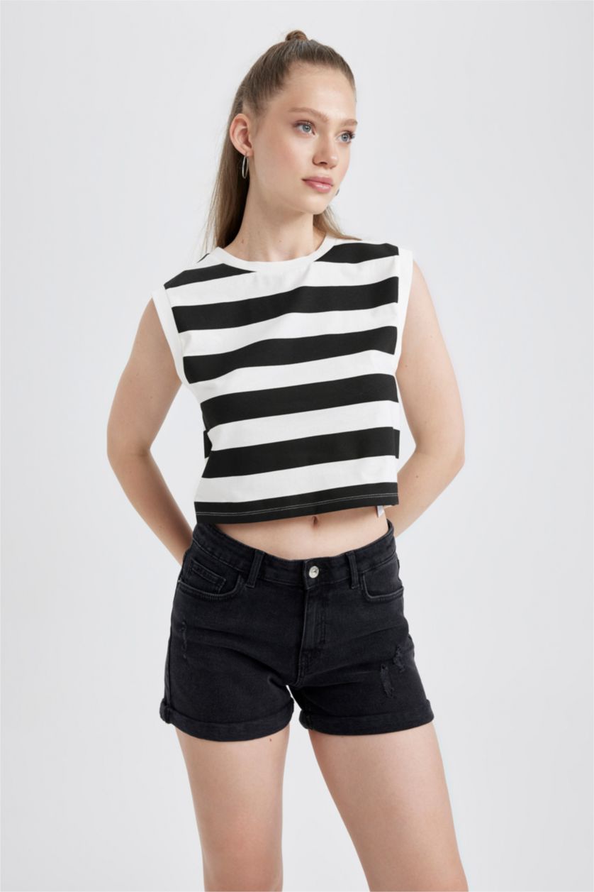 WOMAN Black Fitted Patterned Cotton Crop Top