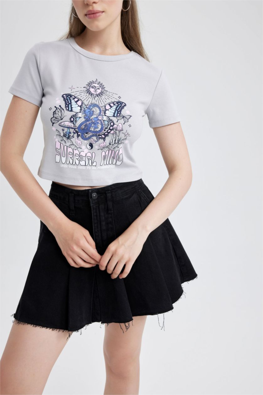 نساء رمادي فاتح تيشيرت سليم فيت مضلع بطبعة فاكهة