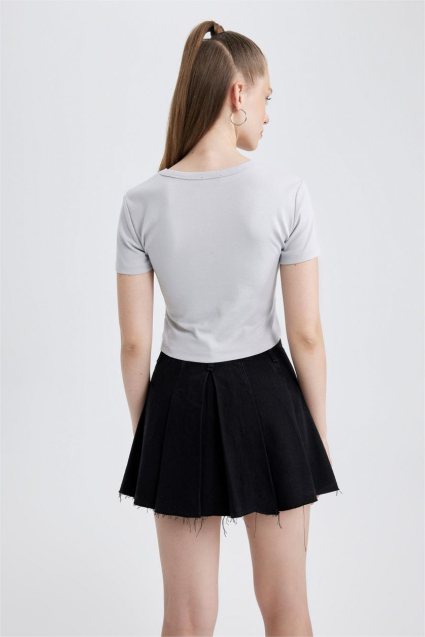 نساء رمادي فاتح تيشيرت سليم فيت مضلع بطبعة فاكهة