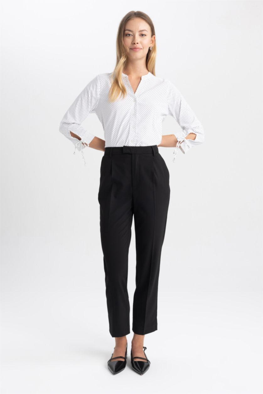 FEMME Noir Pantalon Coupe Carrot